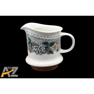 Vintage Goebel Burgund Oeslauer Manufaktur Creamer Pitcher, Bavaria, W. Germany